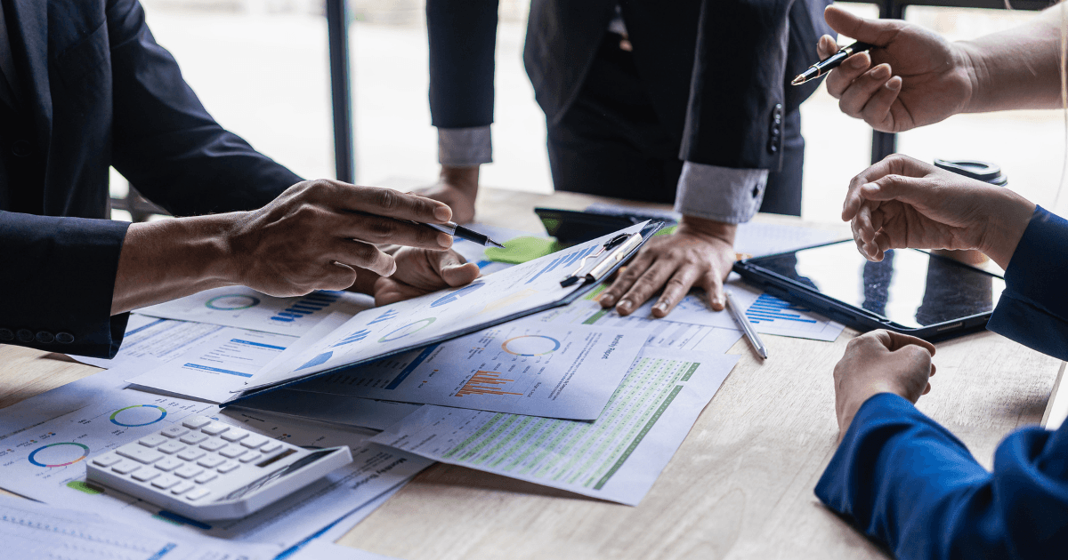 iplicit: How accountants can better serve mid-market clients through digital transformation image